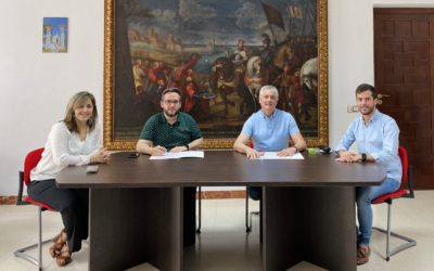 Firma de convenio de colaboración en desarrollo turístico y promoción cultural entre los Ayuntamientos de Fernán Núñez y Santaella